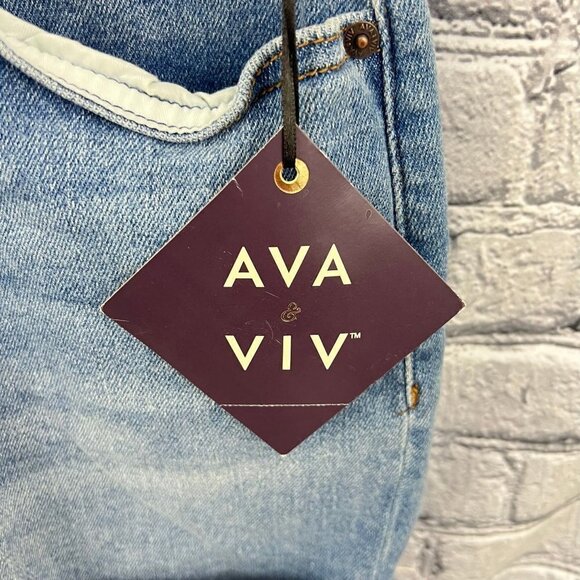 Ava & Viv Shorts Mid Rise Midi Blue Denim 5 Pockets Button Fly Stretch 24W - Picture 5 of 10